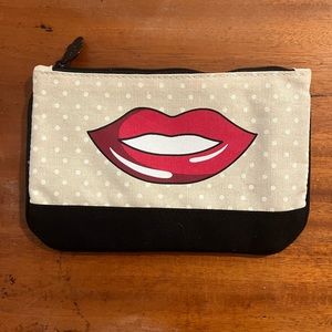 Ipsy zippered bag